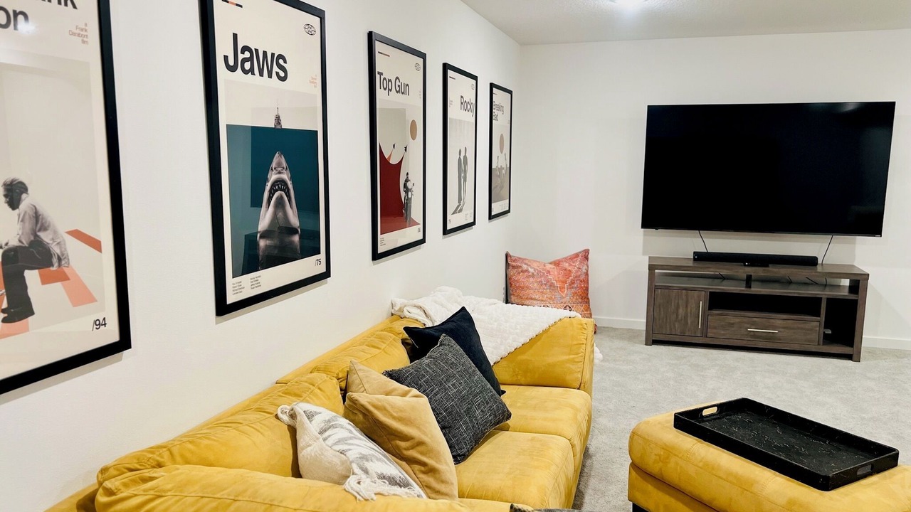 Photo of Livingroom in Cedar Falls