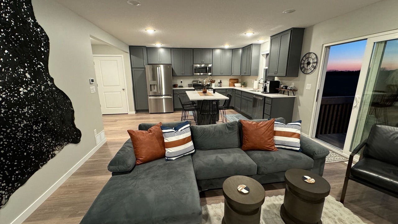 Photo of Livingroom in Cedar Falls