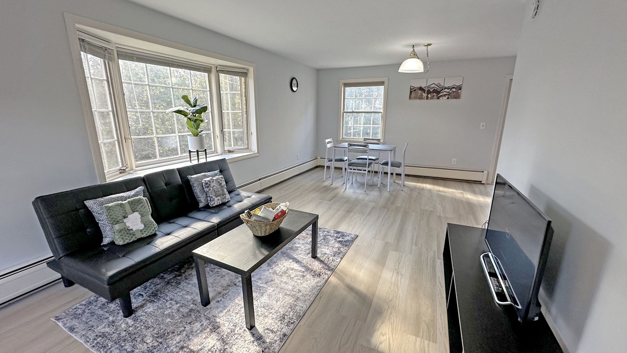Photo of Livingroom in East Haven  Rutland County