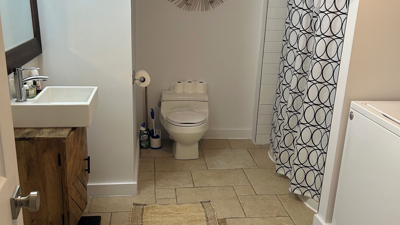 Photo of Bathroom in Chateauguay