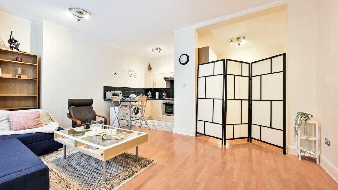 Photo of Others in Lancaster Gate