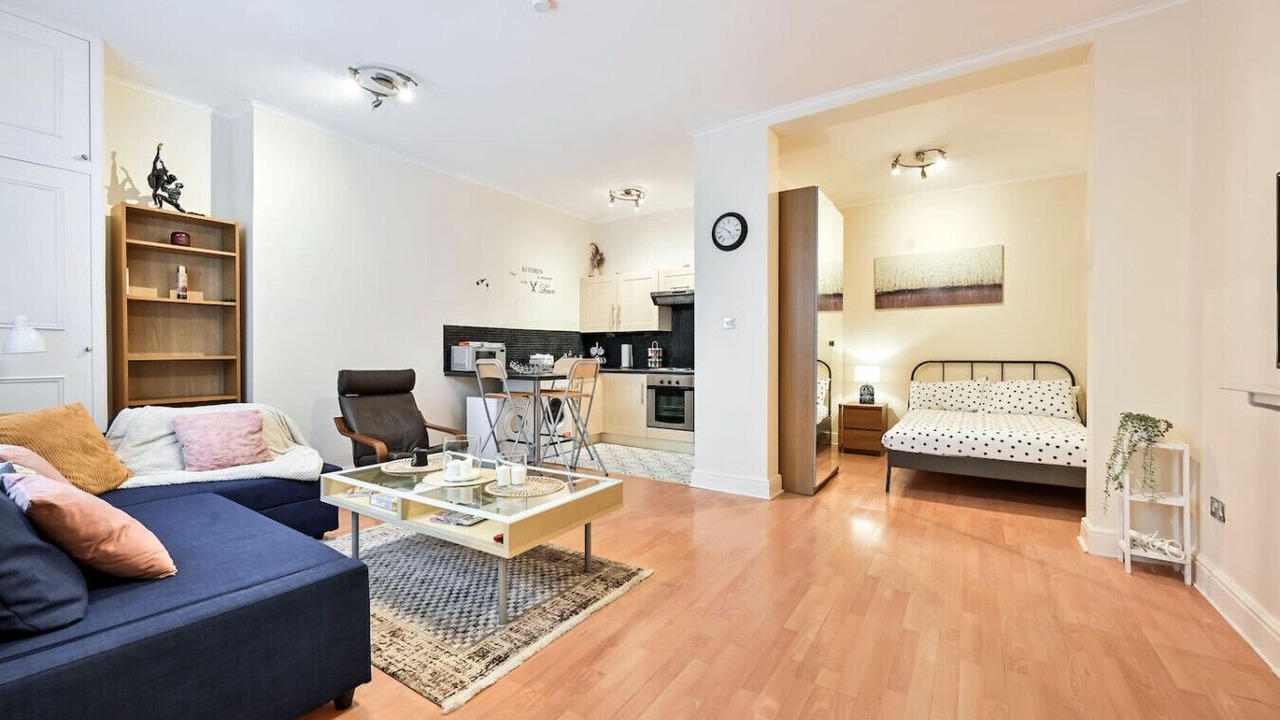 Photo of Others in Lancaster Gate