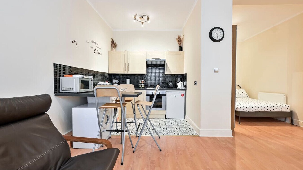 Photo of Others in Lancaster Gate