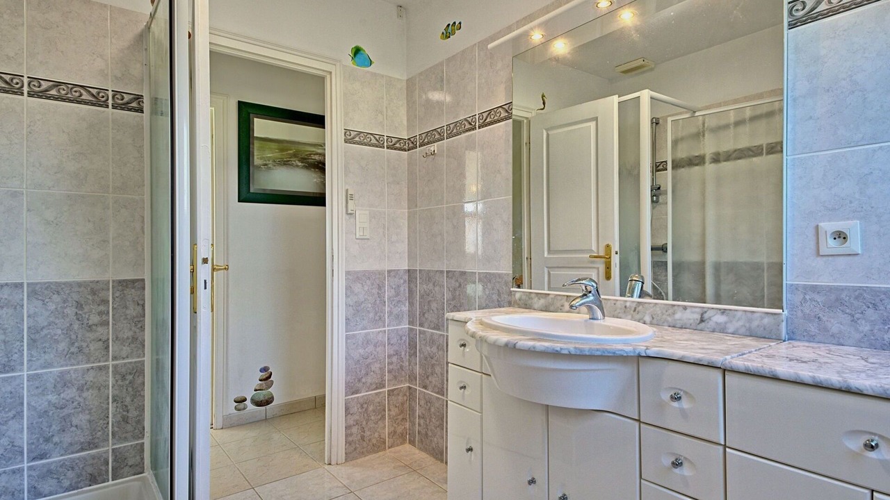 Photo of Bathroom in Penestin