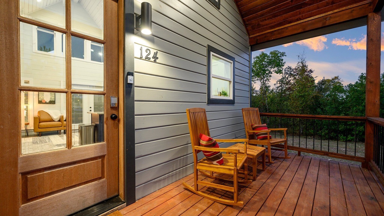 Photo of Patio Balcony in Broken Bow
