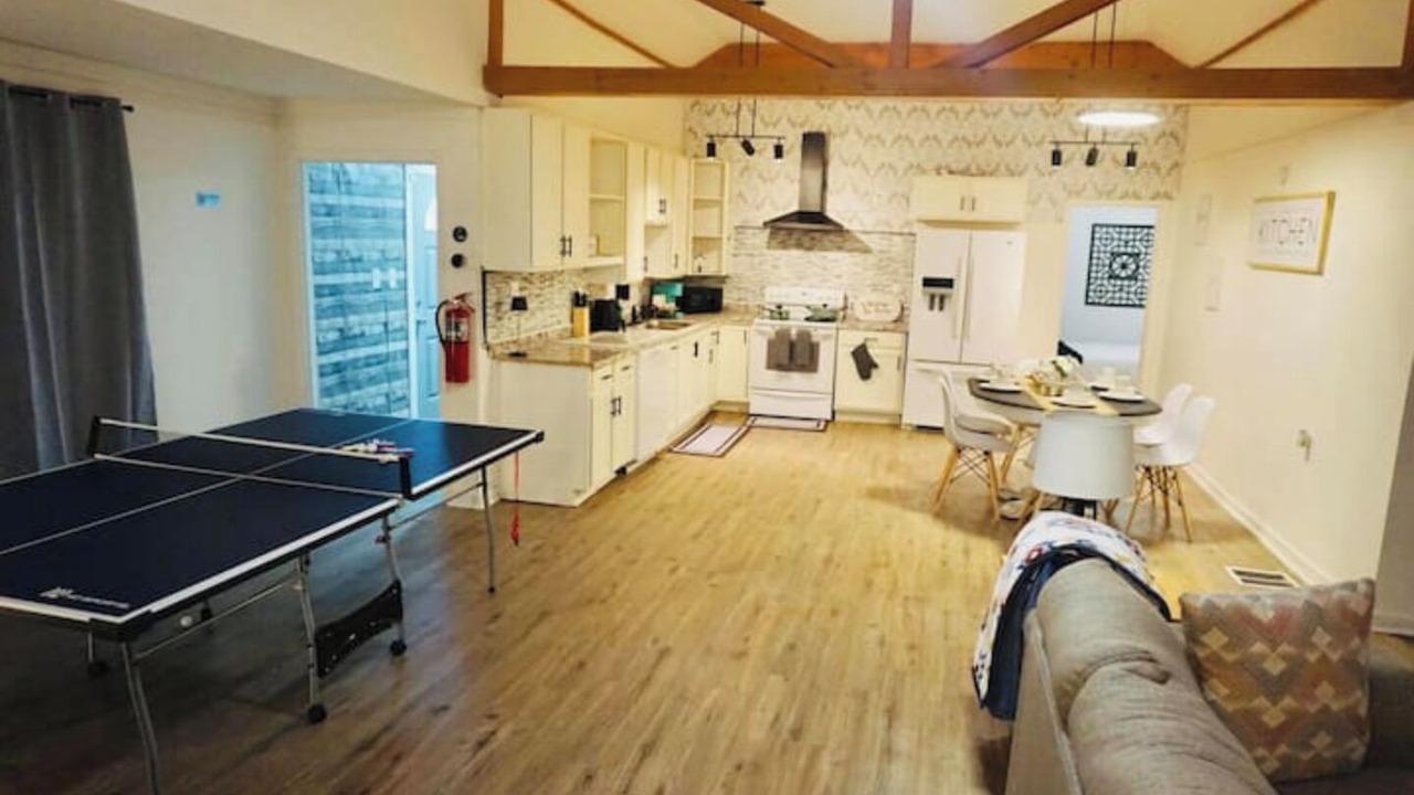 Photo of Bedroom in Uptown