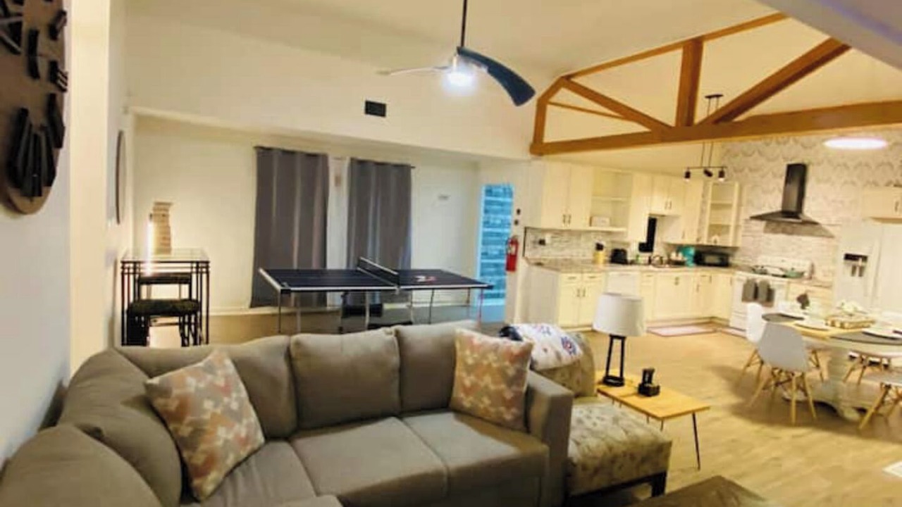 Photo of Livingroom in Uptown