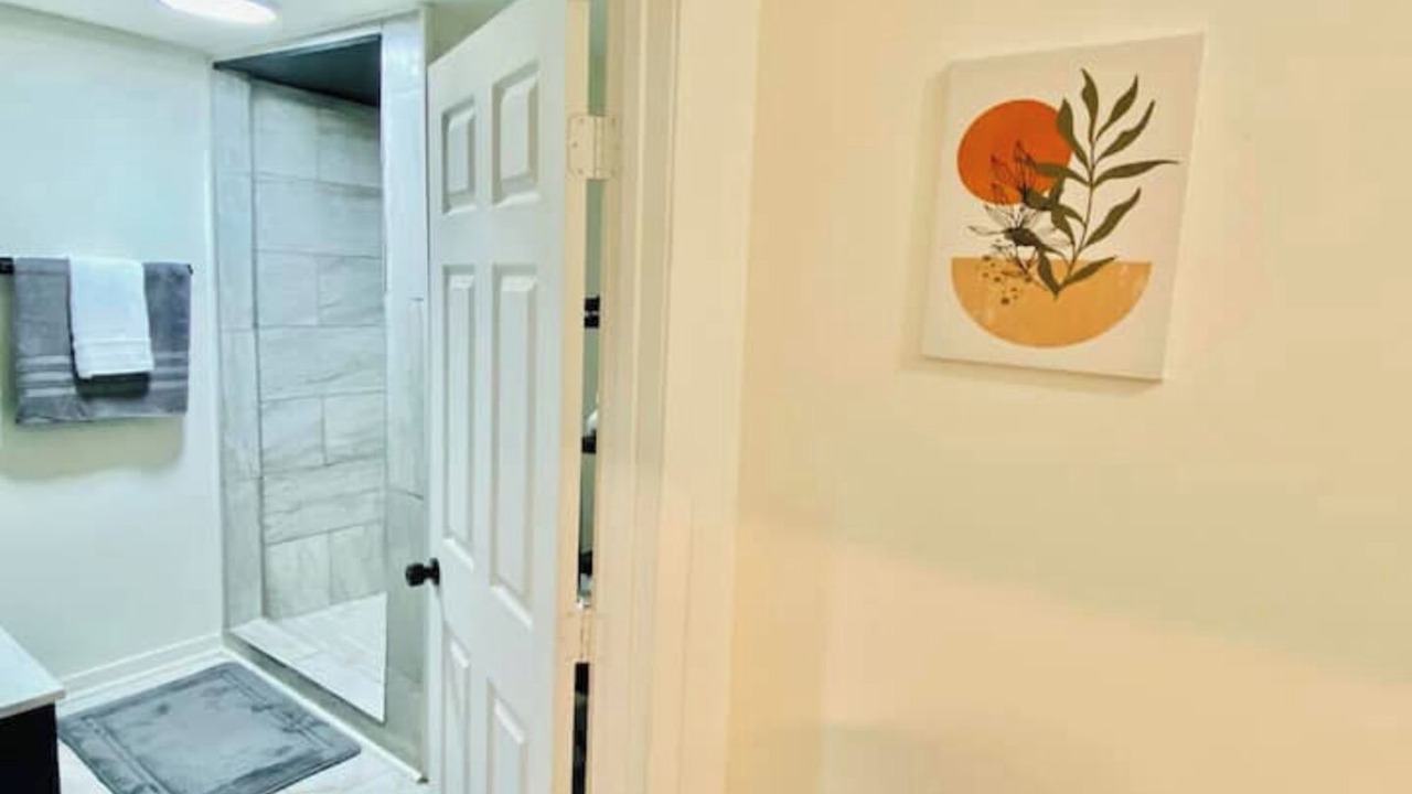 Photo of Bathroom in Uptown