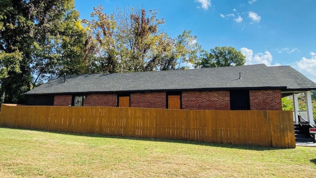 Photo of Outdoor in Uptown