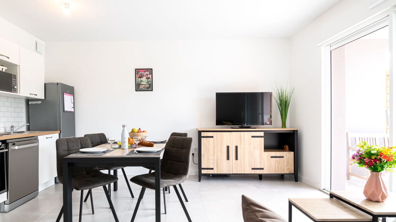 Photo of Bedroom in Lit-et-Mixe