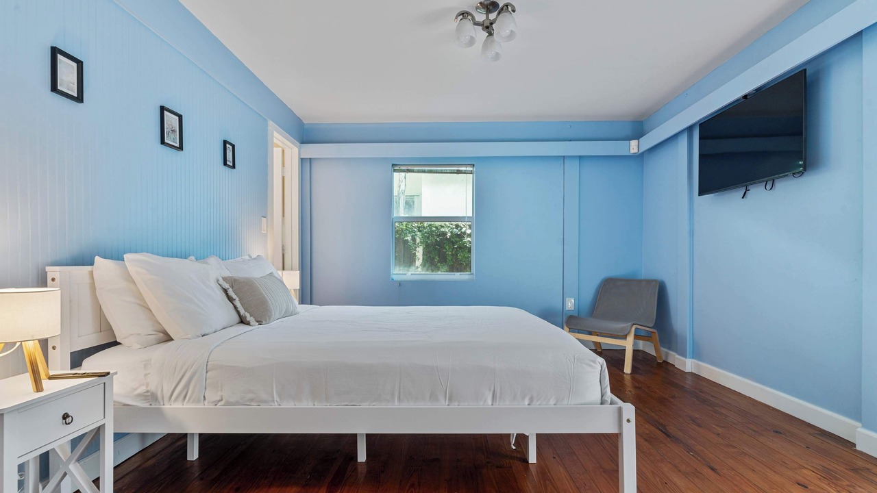 Photo of Bedroom in Southwest Coconut Grove
