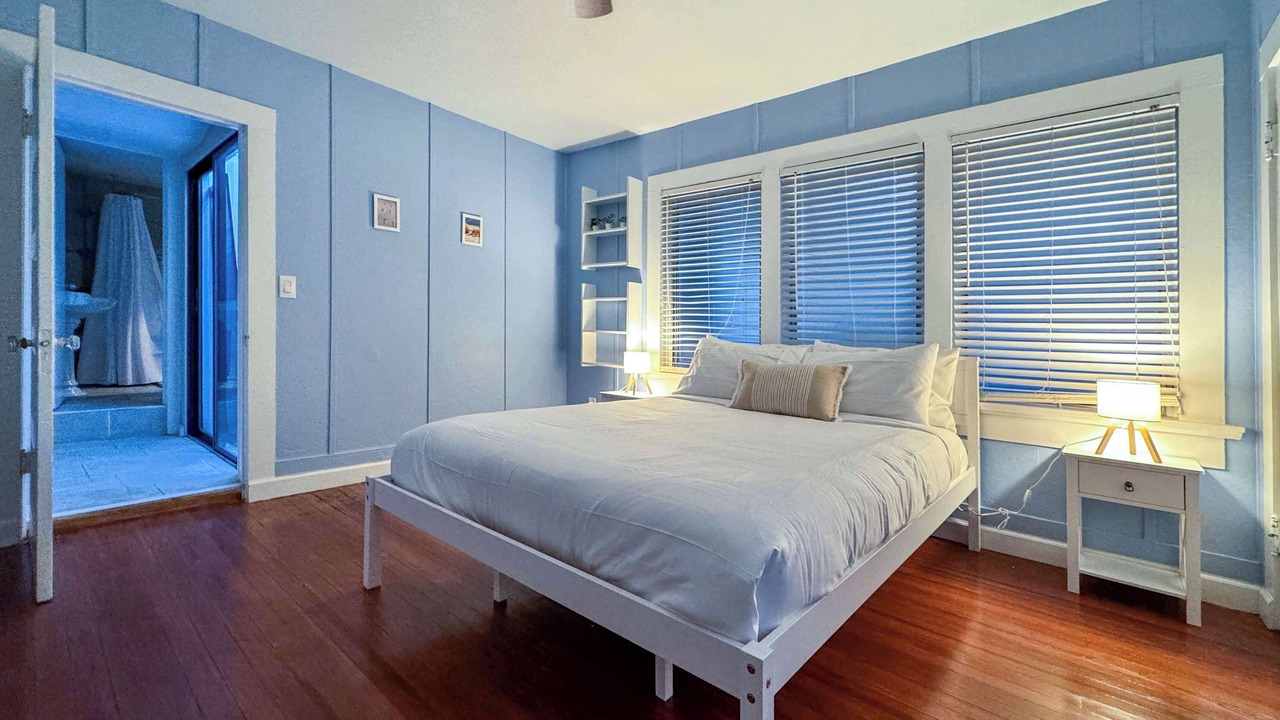 Photo of Bedroom in Southwest Coconut Grove