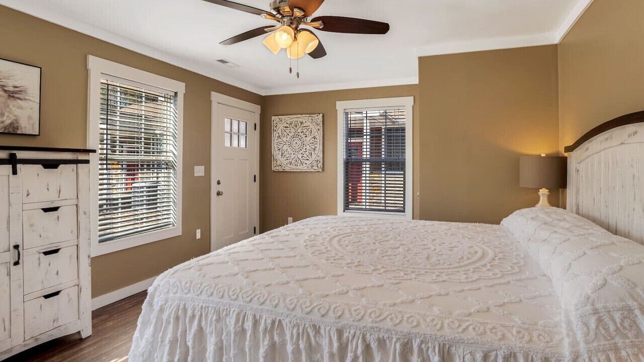Photo of Bedroom in Fairview