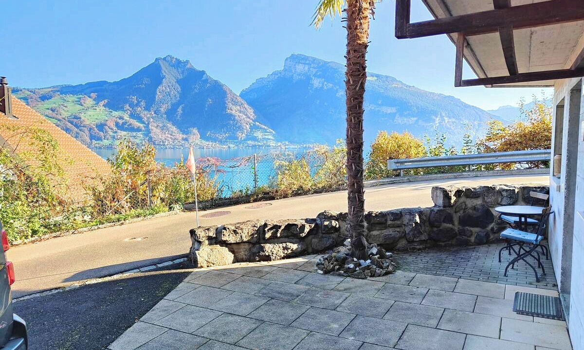 Photo of Patio Balcony in Faulensee