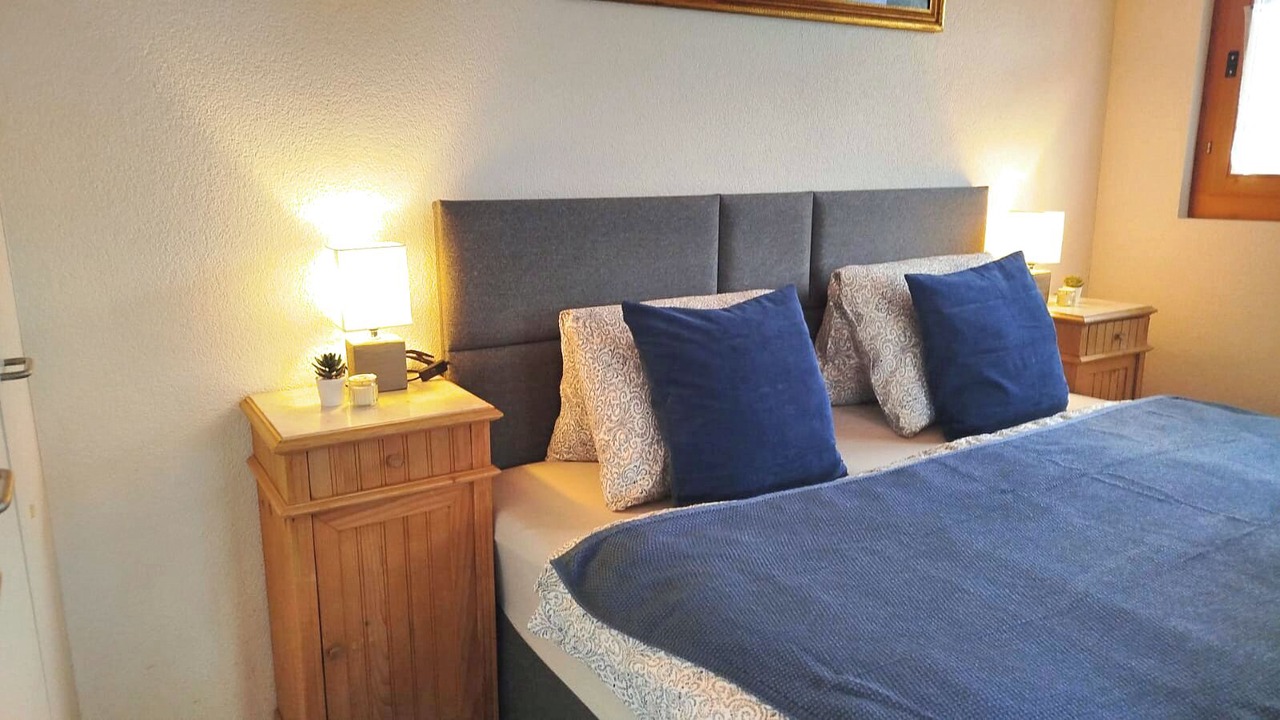 Photo of Bedroom in Faulensee