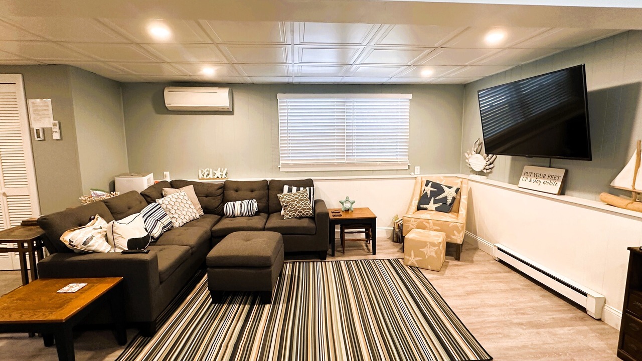 Photo of Livingroom in North Eastham