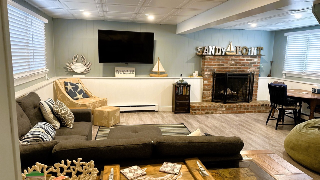 Photo of Livingroom in North Eastham