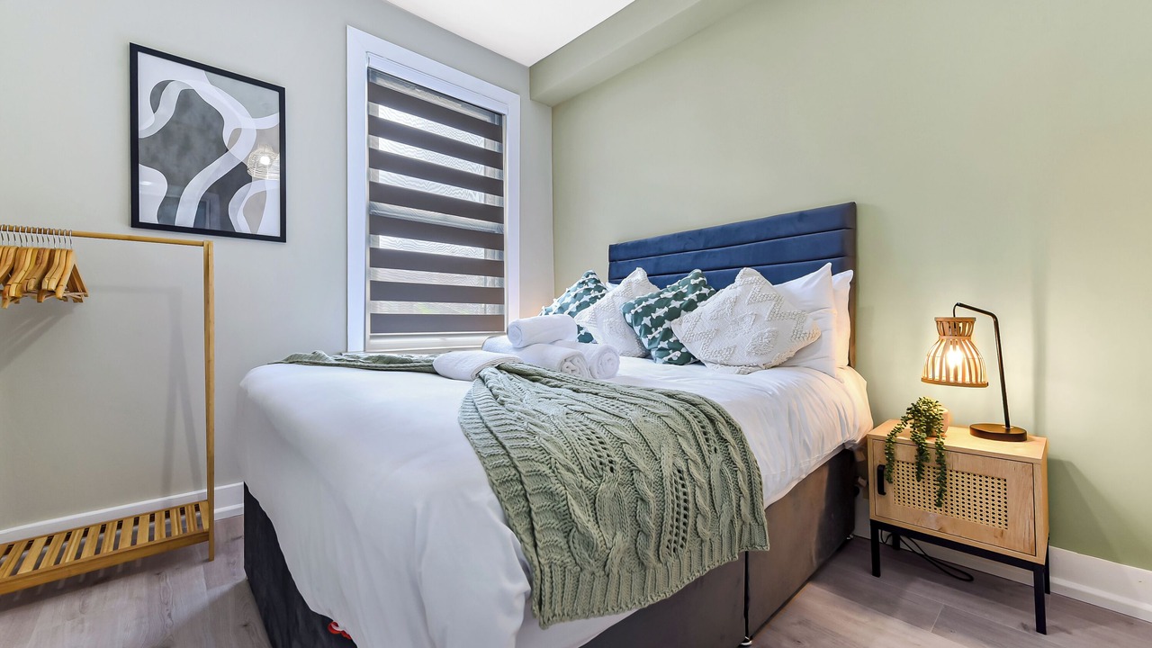 Photo of Bedroom in Tottenham Green