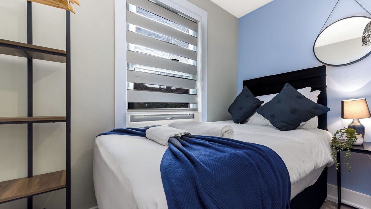 Photo of Bedroom in Tottenham Green