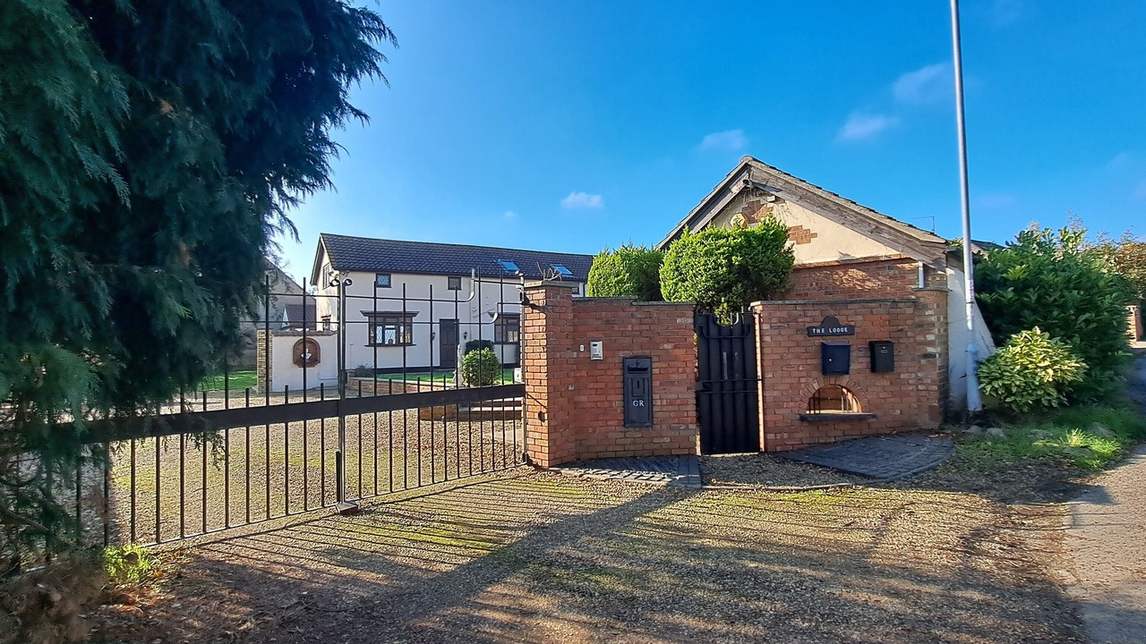 Photo of Outdoor in Yaxley