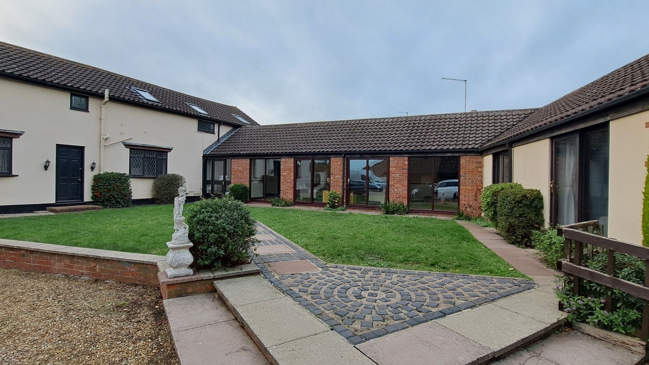 Photo of Outdoor in Yaxley