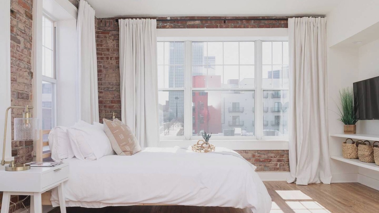 Photo of Bedroom in Brady Arts District
