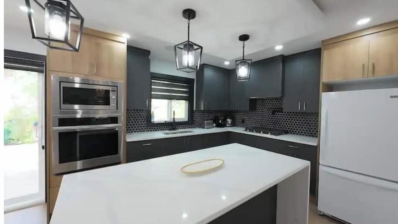 Photo of Kitchen in Southeast Calgary