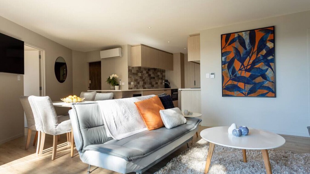 Photo of Livingroom in Waiatarua