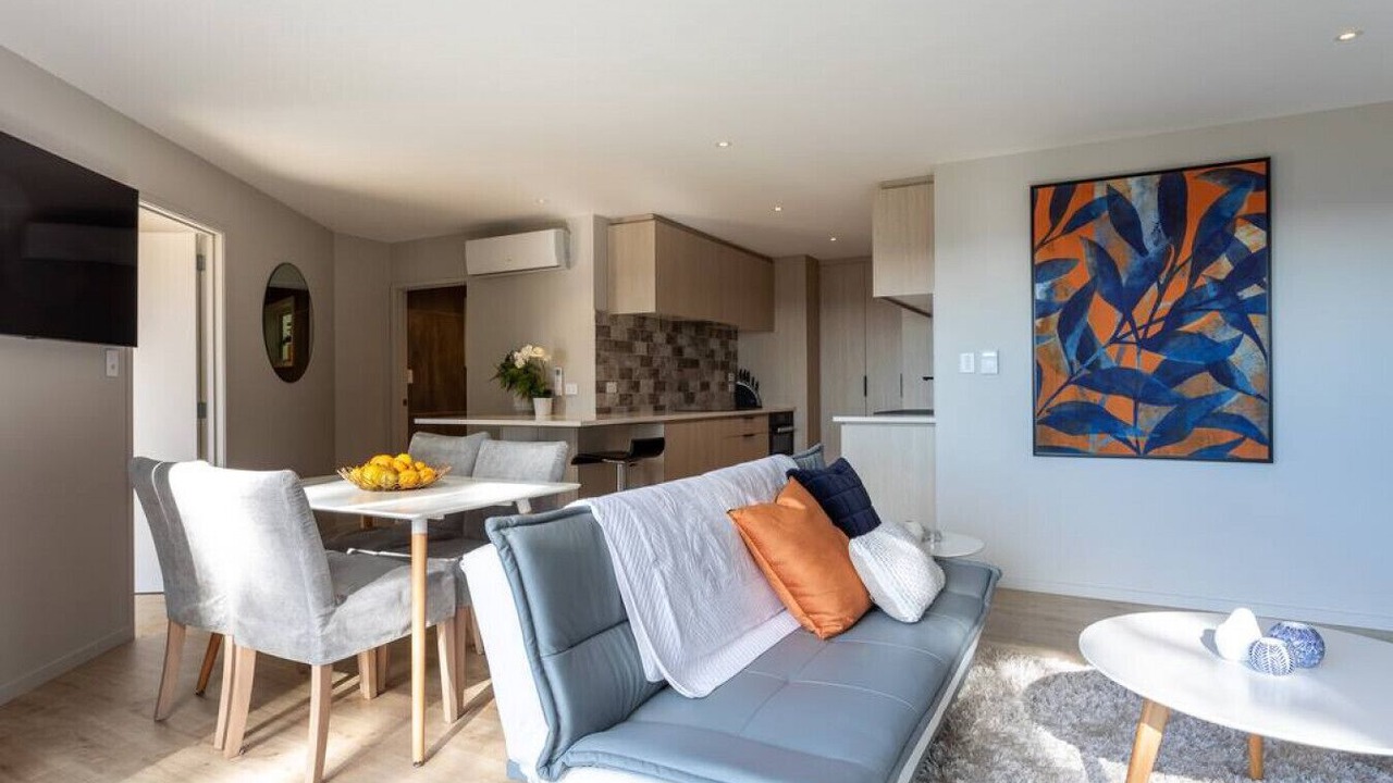 Photo of Livingroom in Waiatarua