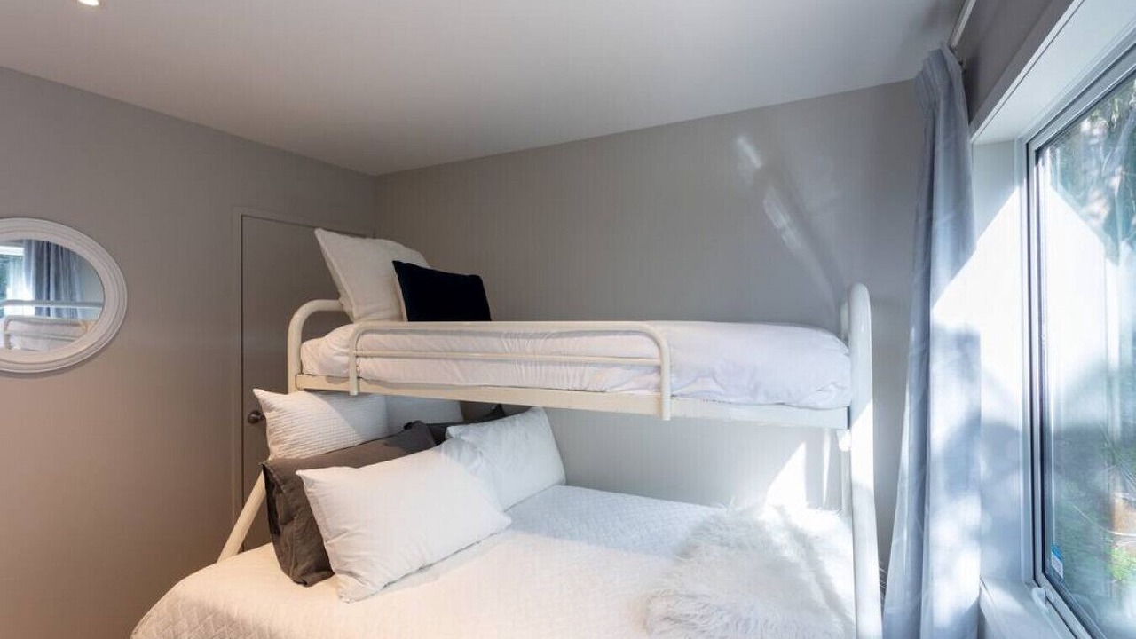 Photo of Bedroom in Waiatarua