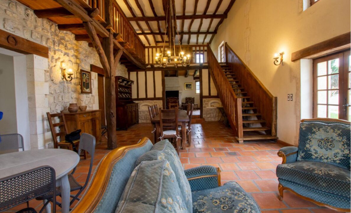 Photo of Livingroom in Sainte-Croix-de-Mareuil