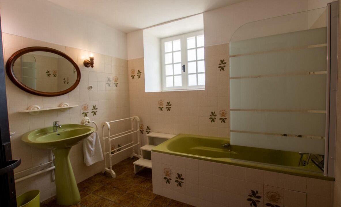 Photo of Bathroom in Sainte-Croix-de-Mareuil