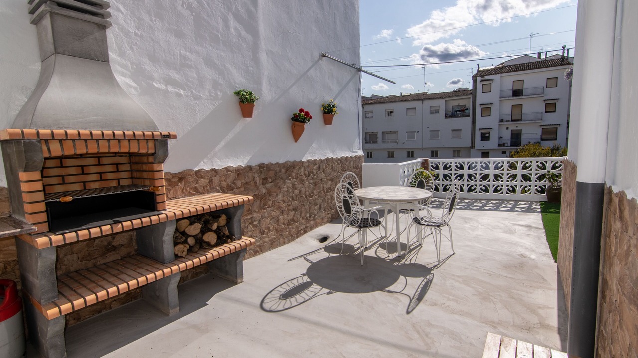 Photo of Outdoor in Bolbaite