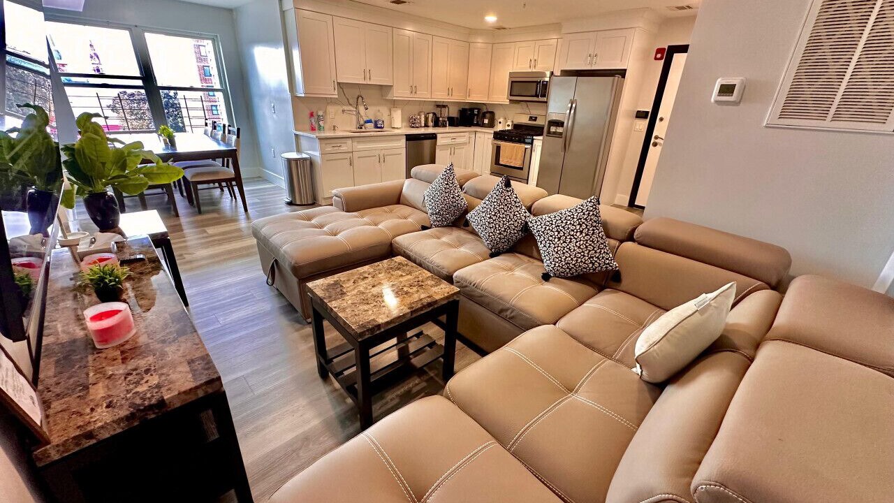 Photo of Livingroom in Paterson