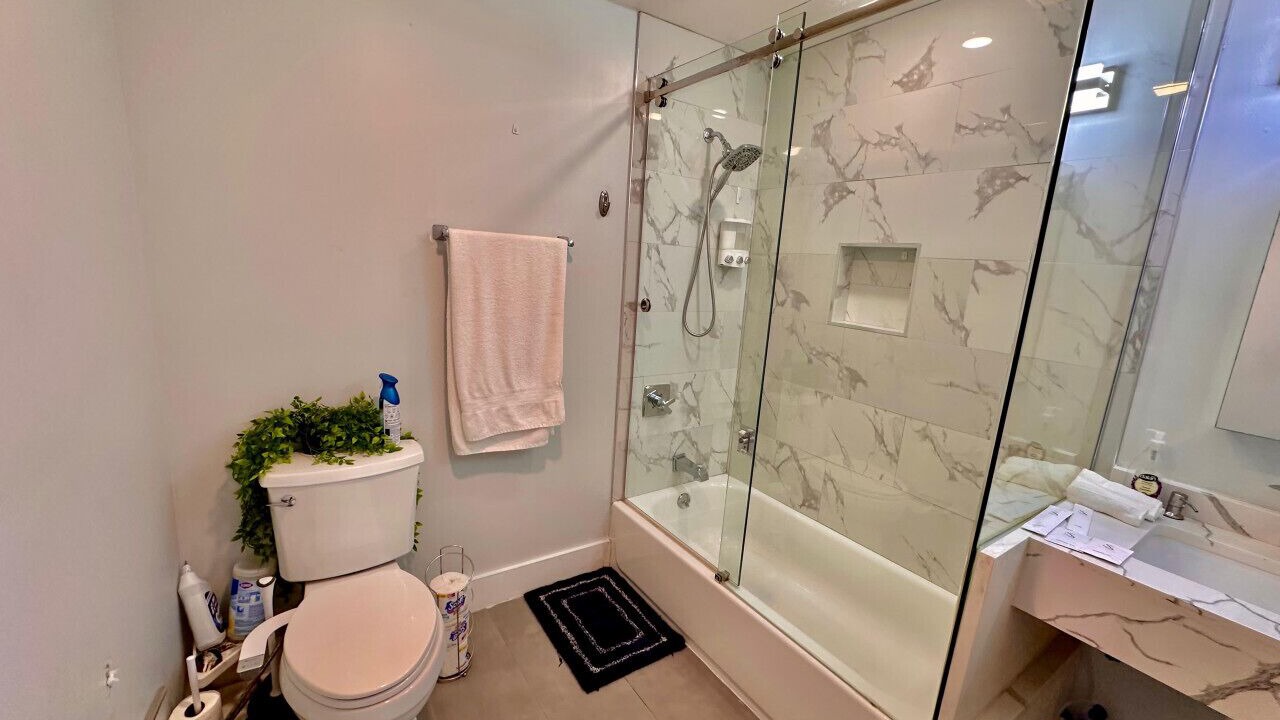 Photo of Bathroom in Paterson