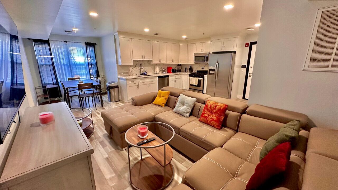 Photo of Livingroom in Paterson