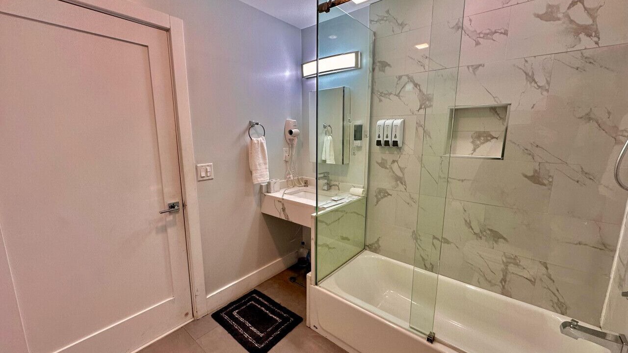 Photo of Bathroom in Paterson