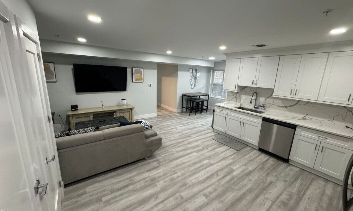 Photo of Livingroom in Paterson