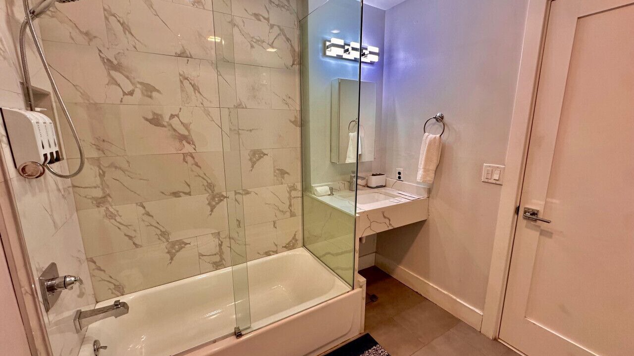 Photo of Bathroom in Paterson