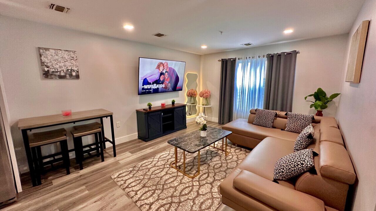 Photo of Livingroom in Paterson