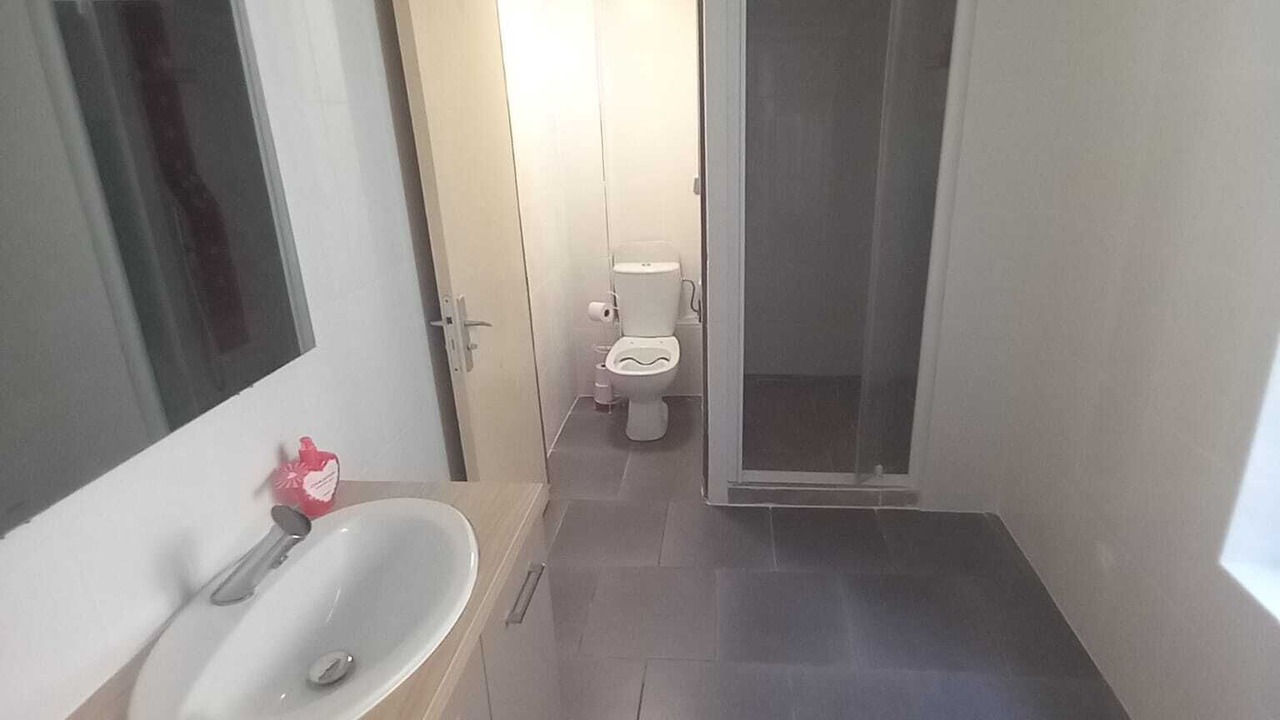 Photo of Bathroom in Romilly-sur-Seine
