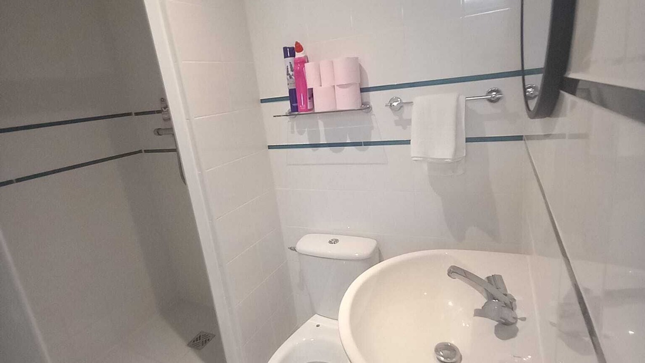 Photo of Bathroom in Romilly-sur-Seine