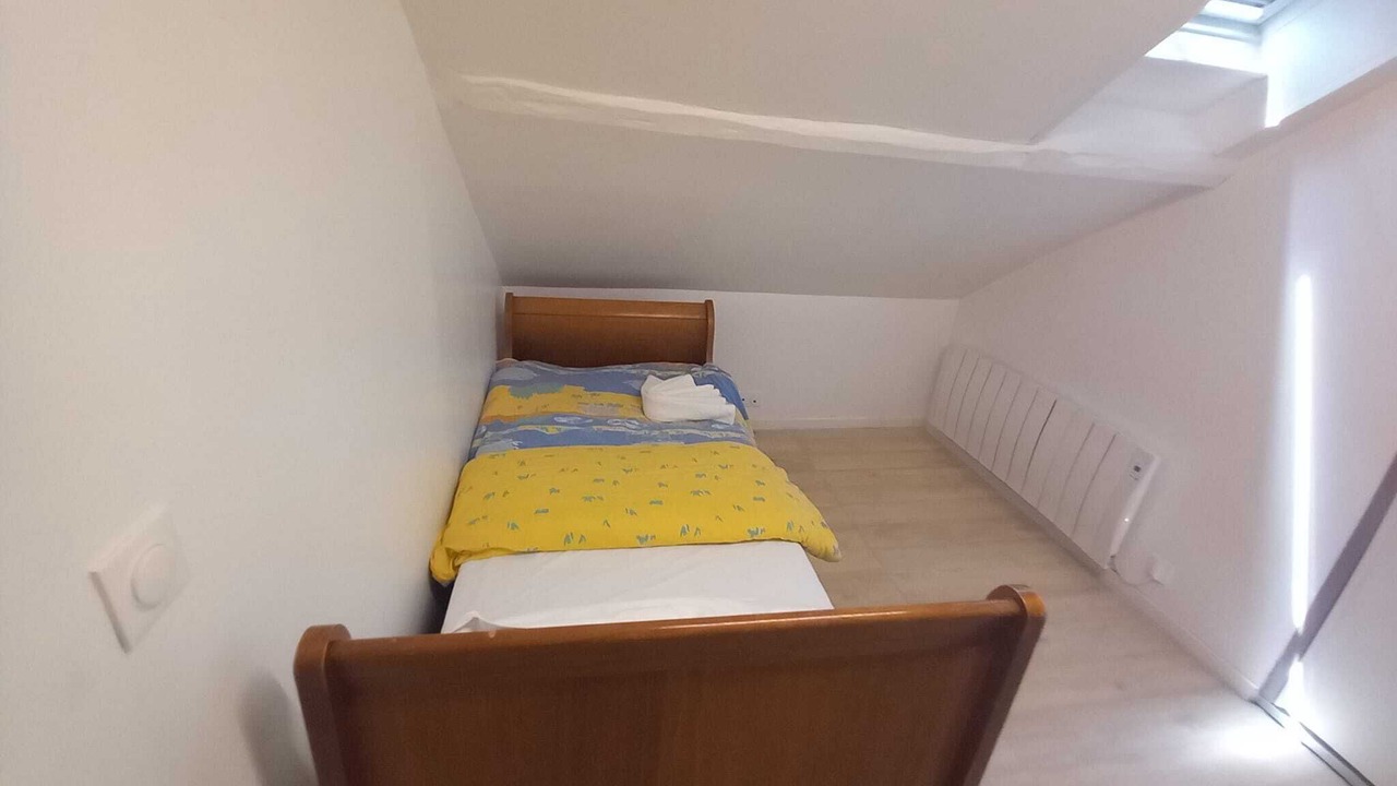 Photo of Bedroom in Romilly-sur-Seine