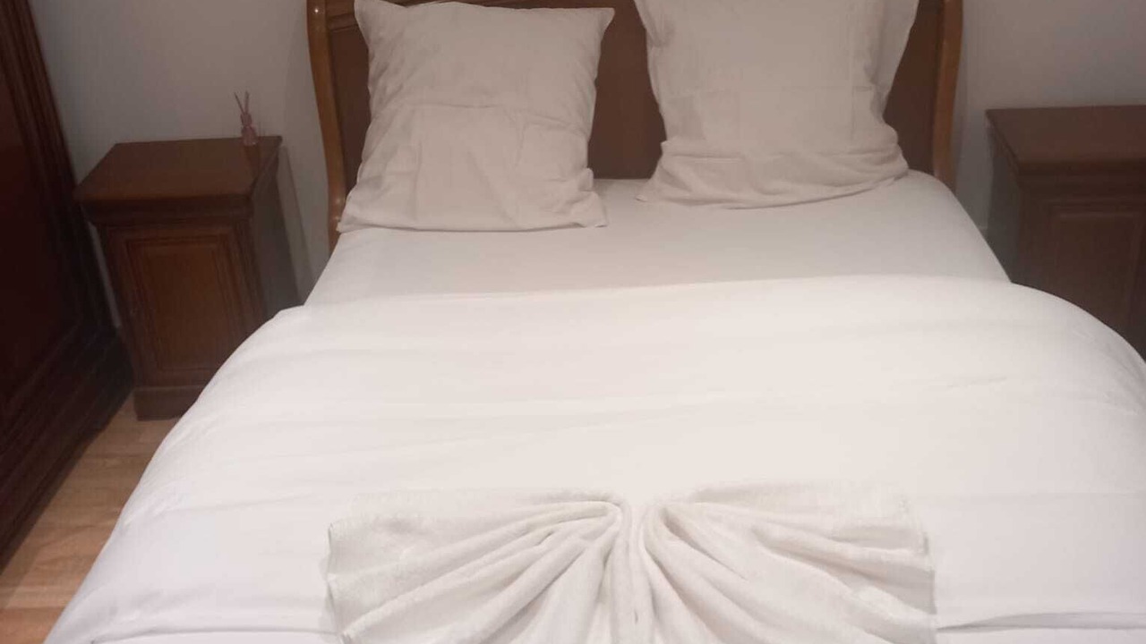 Photo of Bedroom in Romilly-sur-Seine