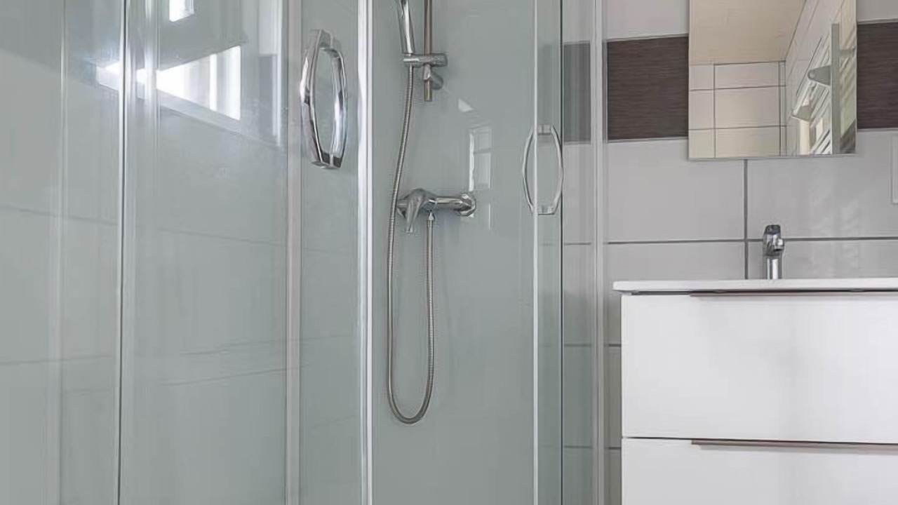 Photo of Bathroom in Cros