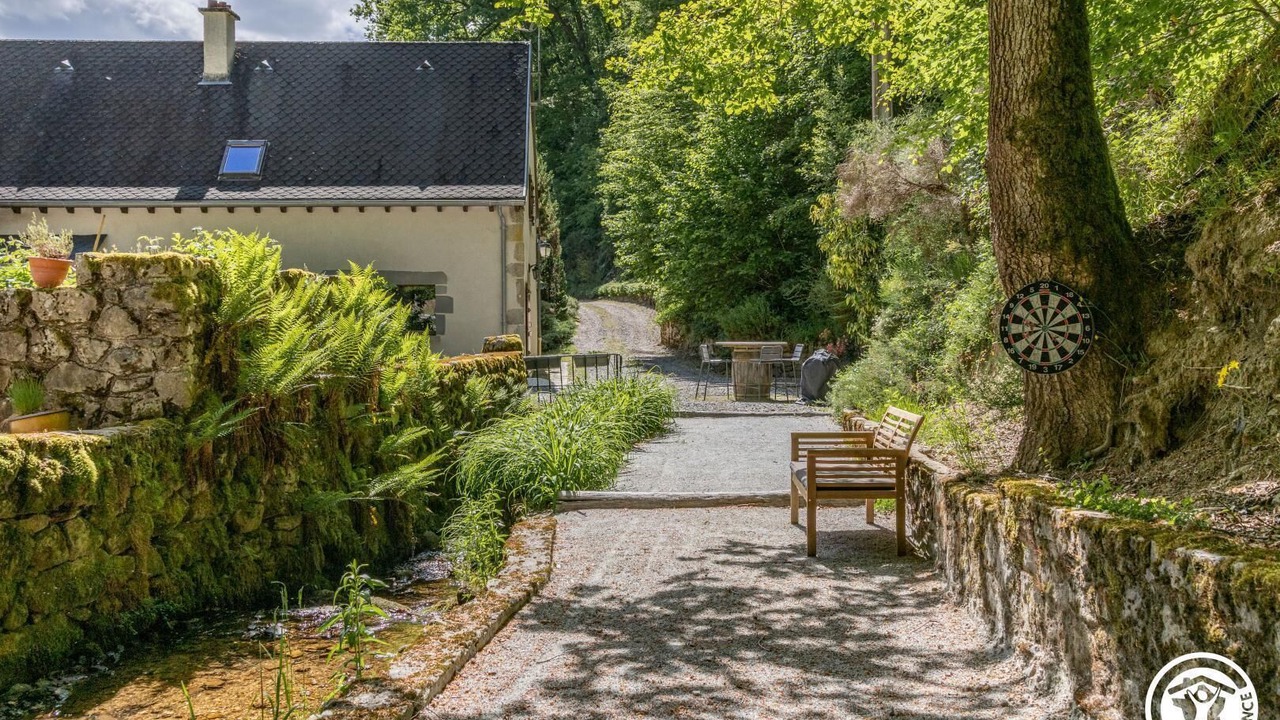 Photo of Outdoor in Larodde