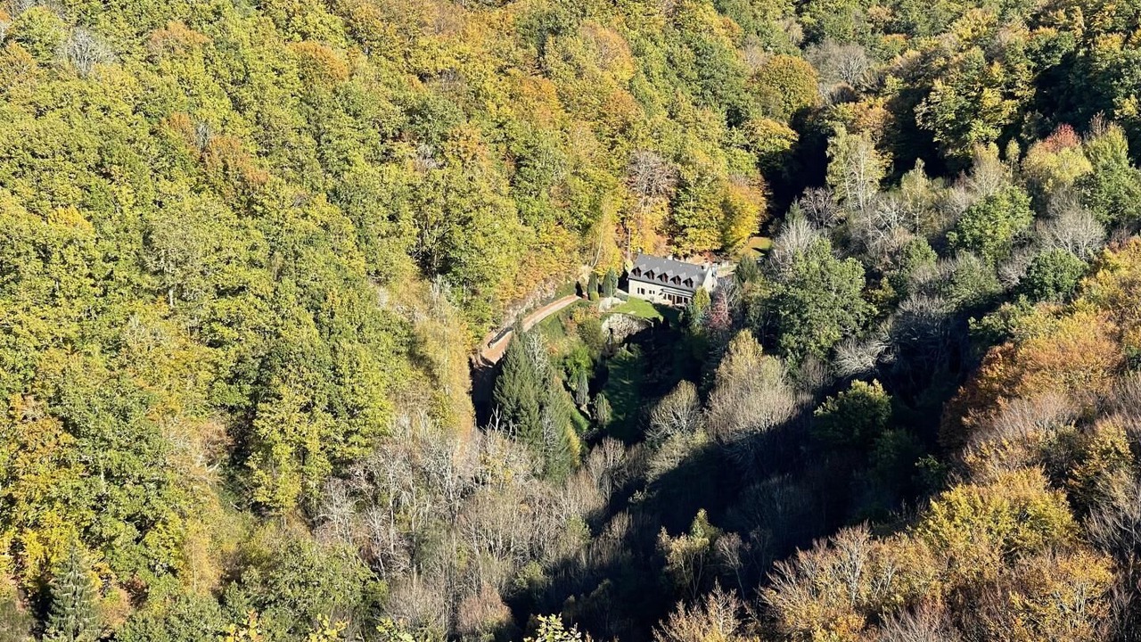 Photo of Others in Larodde