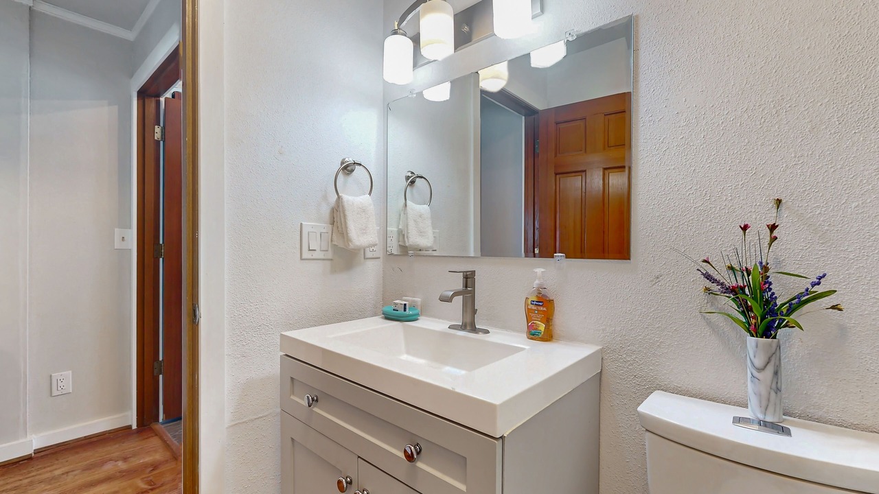 Photo of Bathroom in Clinton