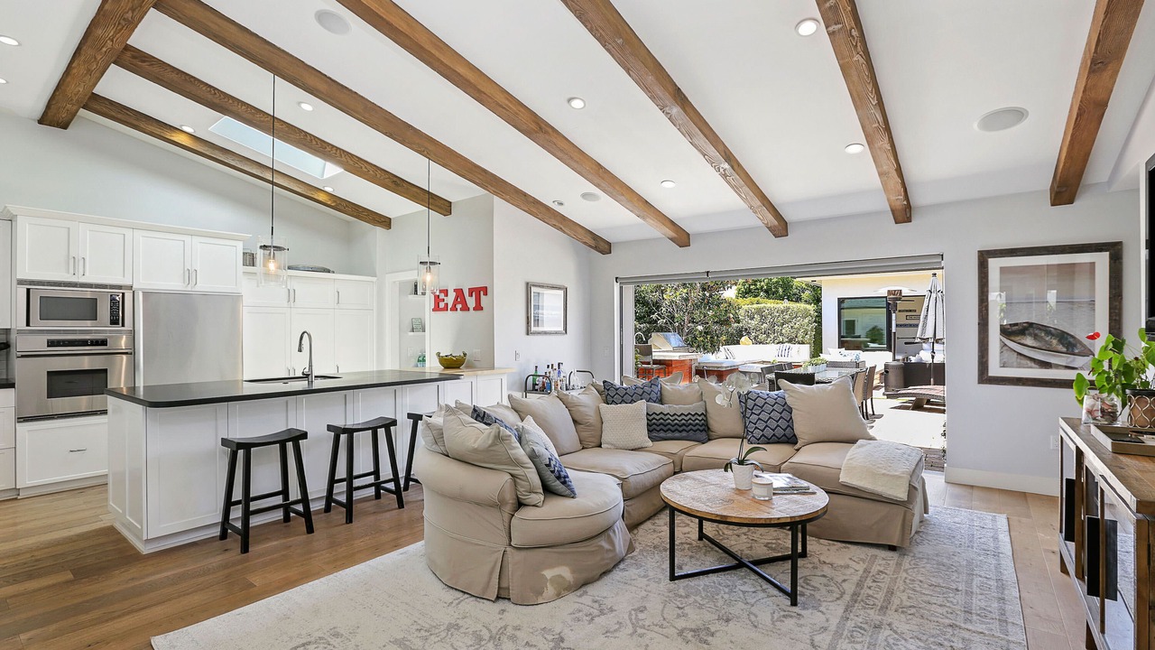 Photo of Bedroom in Corona del Mar