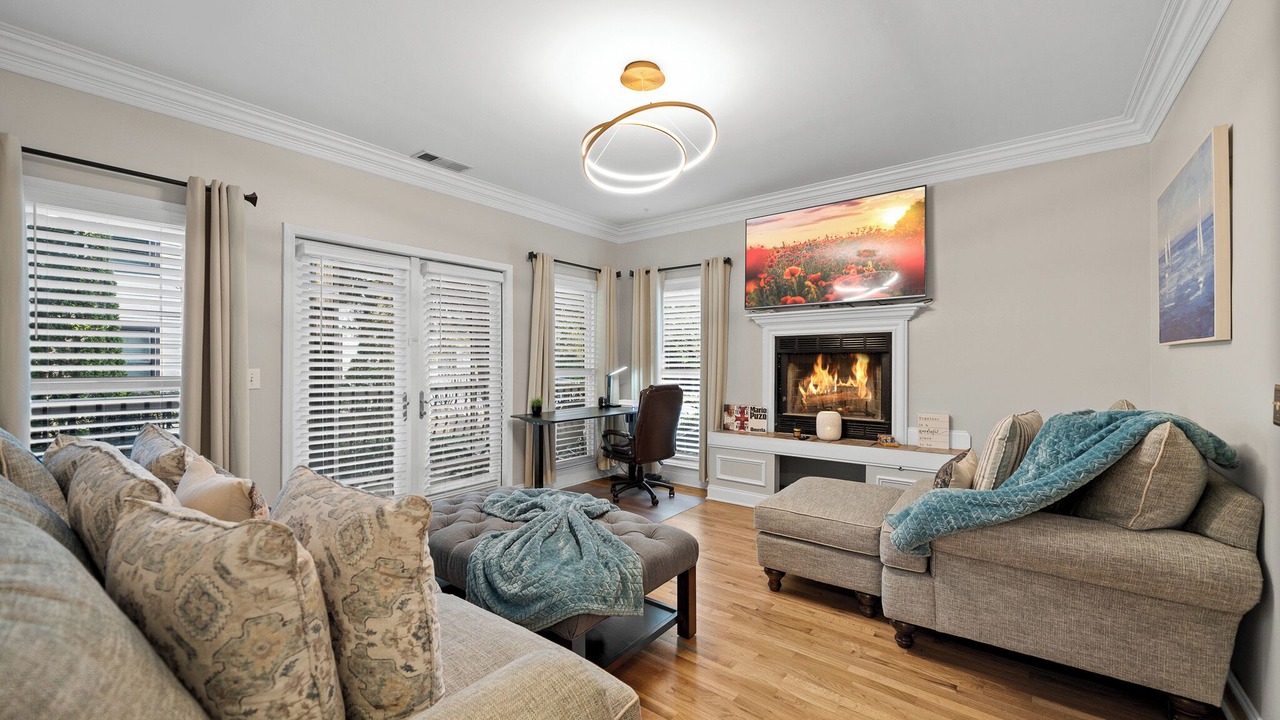 Photo of Livingroom in Old Fourth Ward